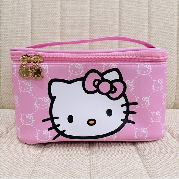 NEW Hello Kitty spa bundle set | makeup bag, spa headband, glass‎ nail file - Picture 4 of 9